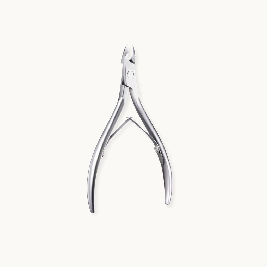 MODING stainless steel cuticle nipper featuring a sharp precision blade for professional nail care