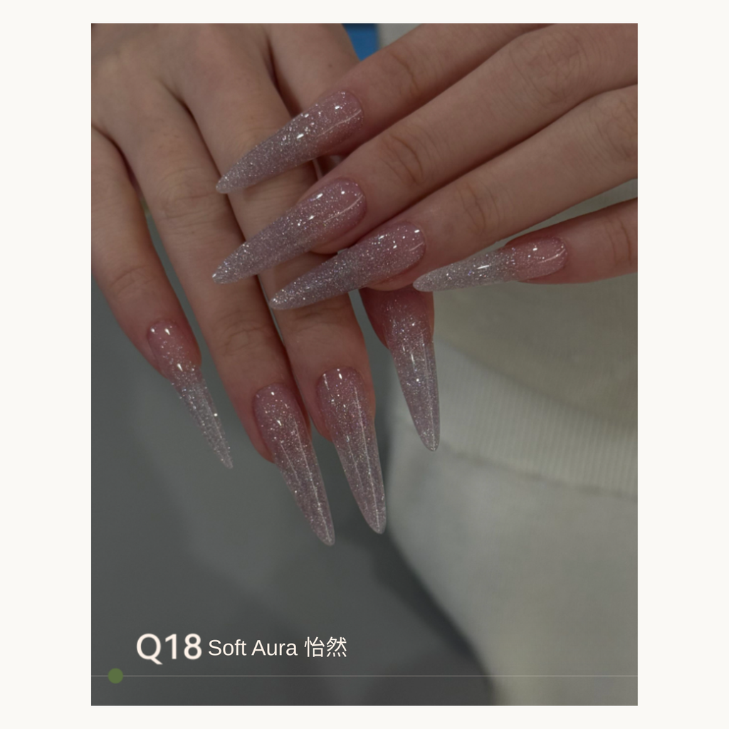 Soft lilac-silver glitter gradient nails using MODING Q18 Serenity Mist.