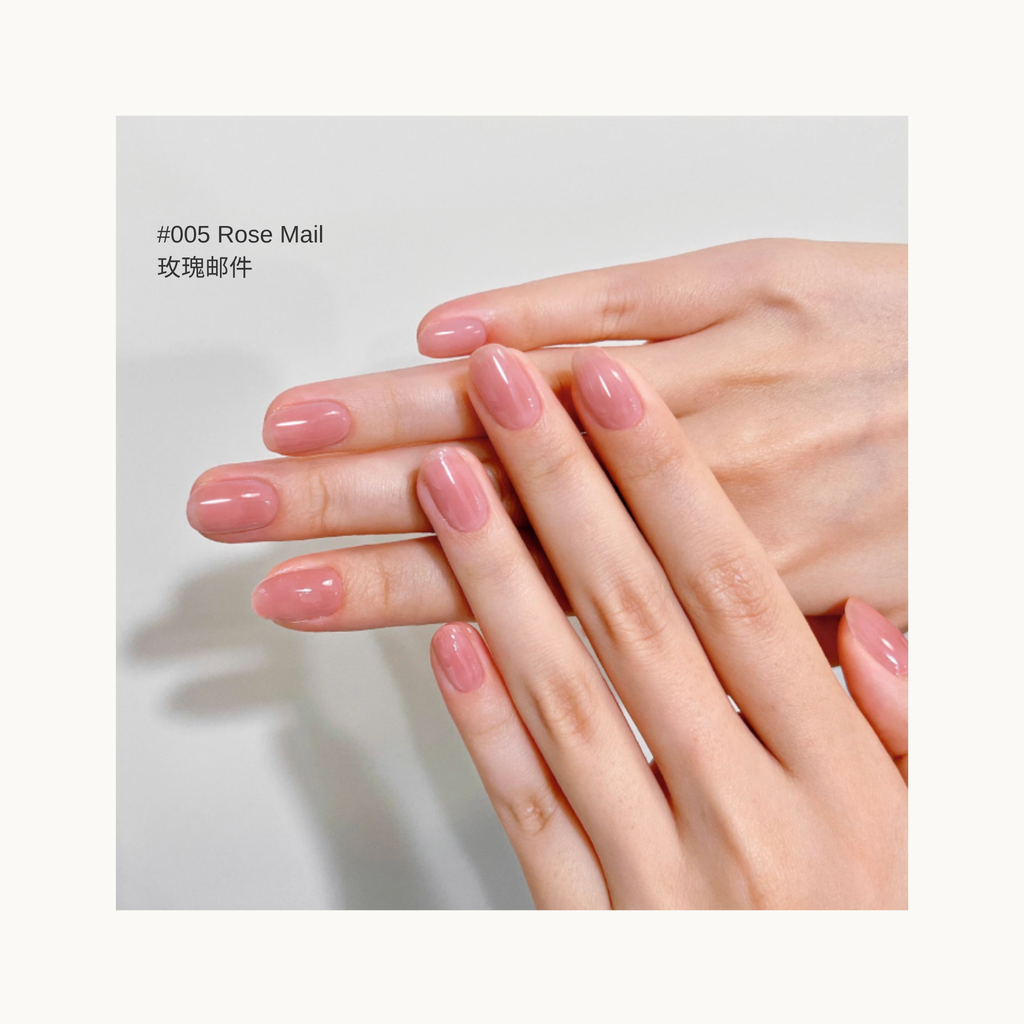 Rosy nude gel polish with a natural glossy sheen – MODING 005 Rose Mail