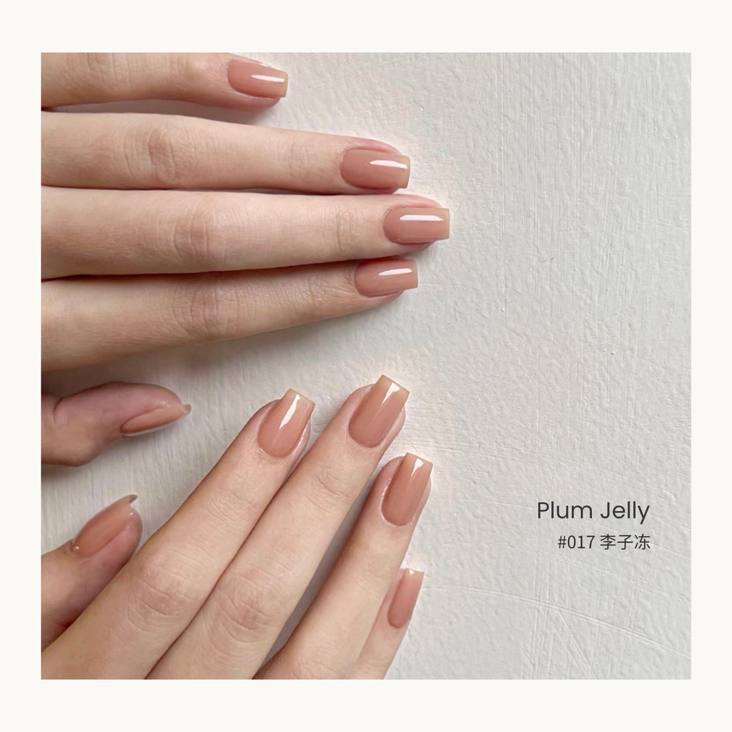 0-additive formula MODING “WÚ 無” Rain-Wet Greenhouse Collection Bottle Gel #017 Plum Jelly 李子冻, deep plum semi-transparent gel, stylish and moody fall tone.