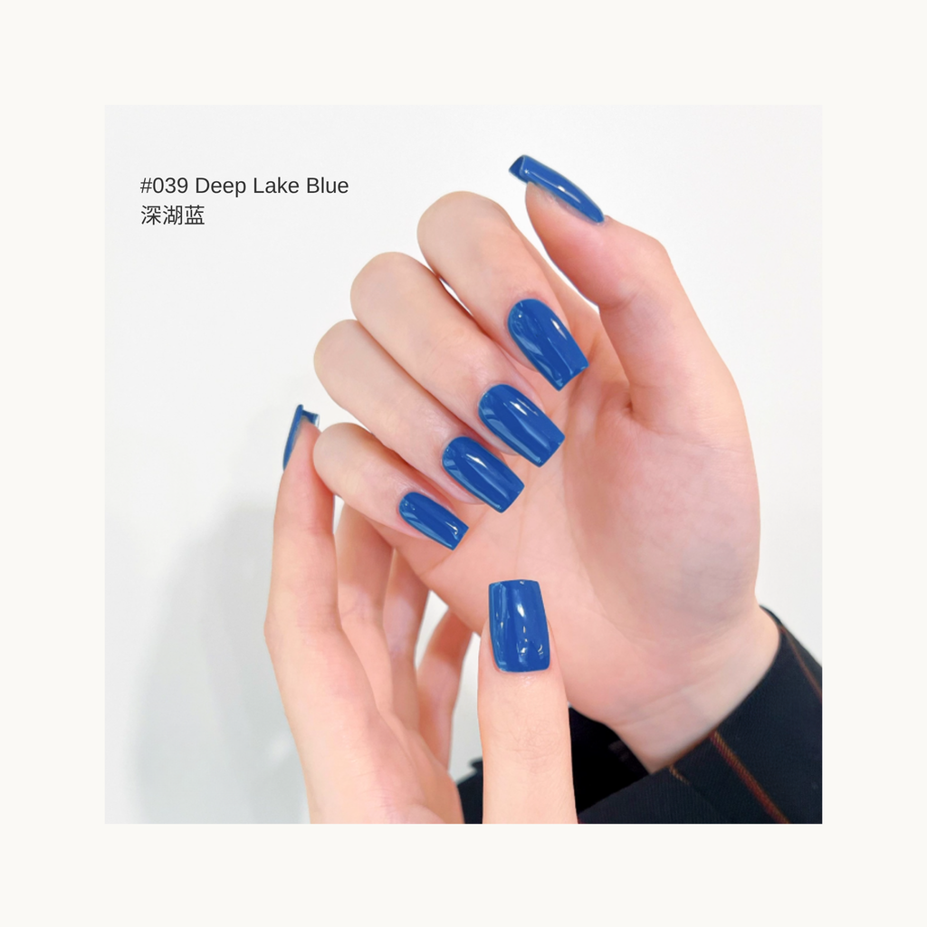 Deep Lake Blue O39 deep sapphire lake-blue gel nail polish swatch
