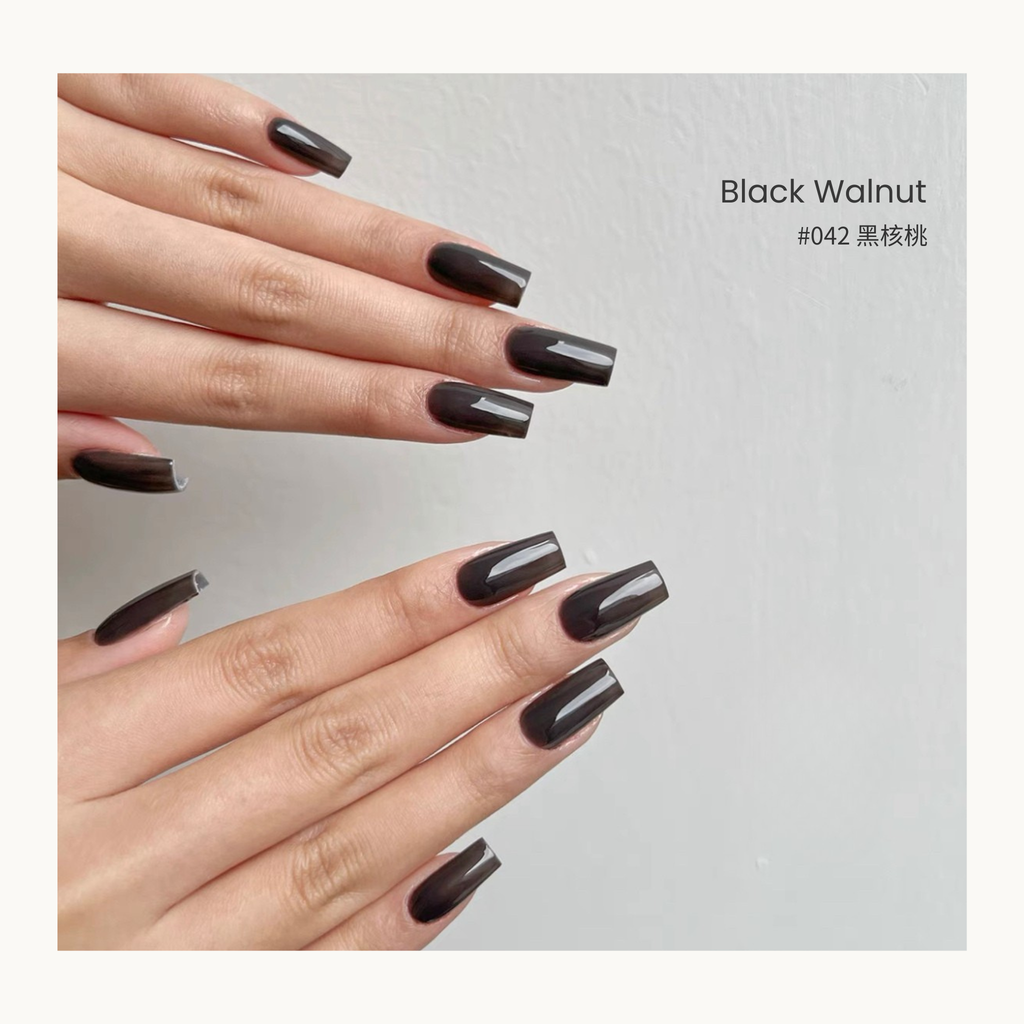 0-additive formula MODING “WÚ 無” Fall Whisper Collection Bottle Gel #042 Black Walnut 黑核桃, rich espresso brown tone with depth and sophistication, perfect for dark neutrals.