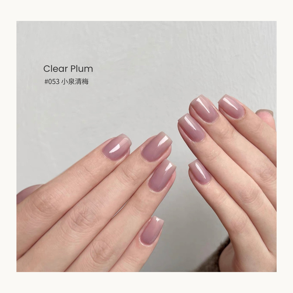 0-additive formula MODING “WÚ 無” Cold Wood Spring Bloom Collection Bottle Gel #053 Clear Plum 小泉清梅, transparent grey-plum color with balanced warmth and sophistication.