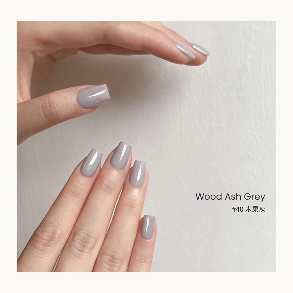 MODING Bottle Gel #040 Wood Ash Grey — natural wood-grey toned nail gel swatch