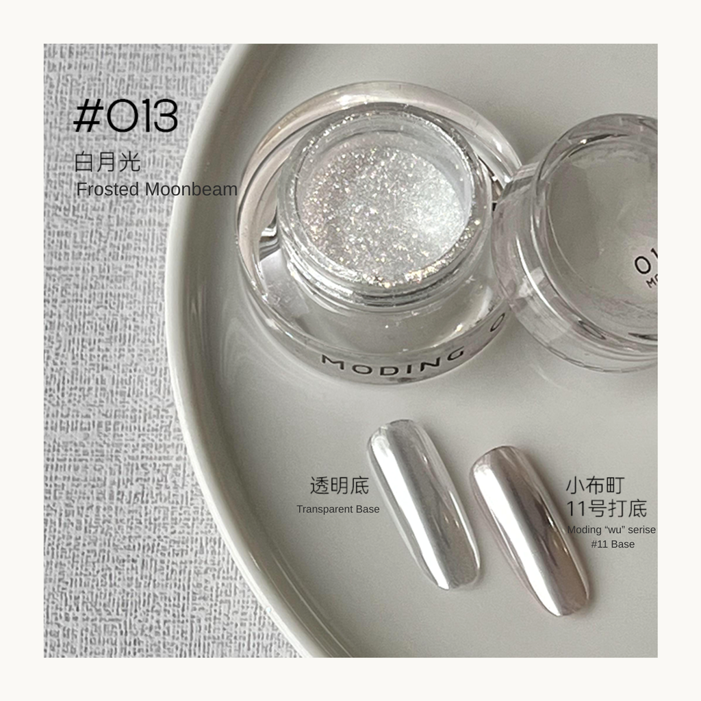 MODING Glowdream nail art effect powder including chrome, aurora, opal and foil textures.
