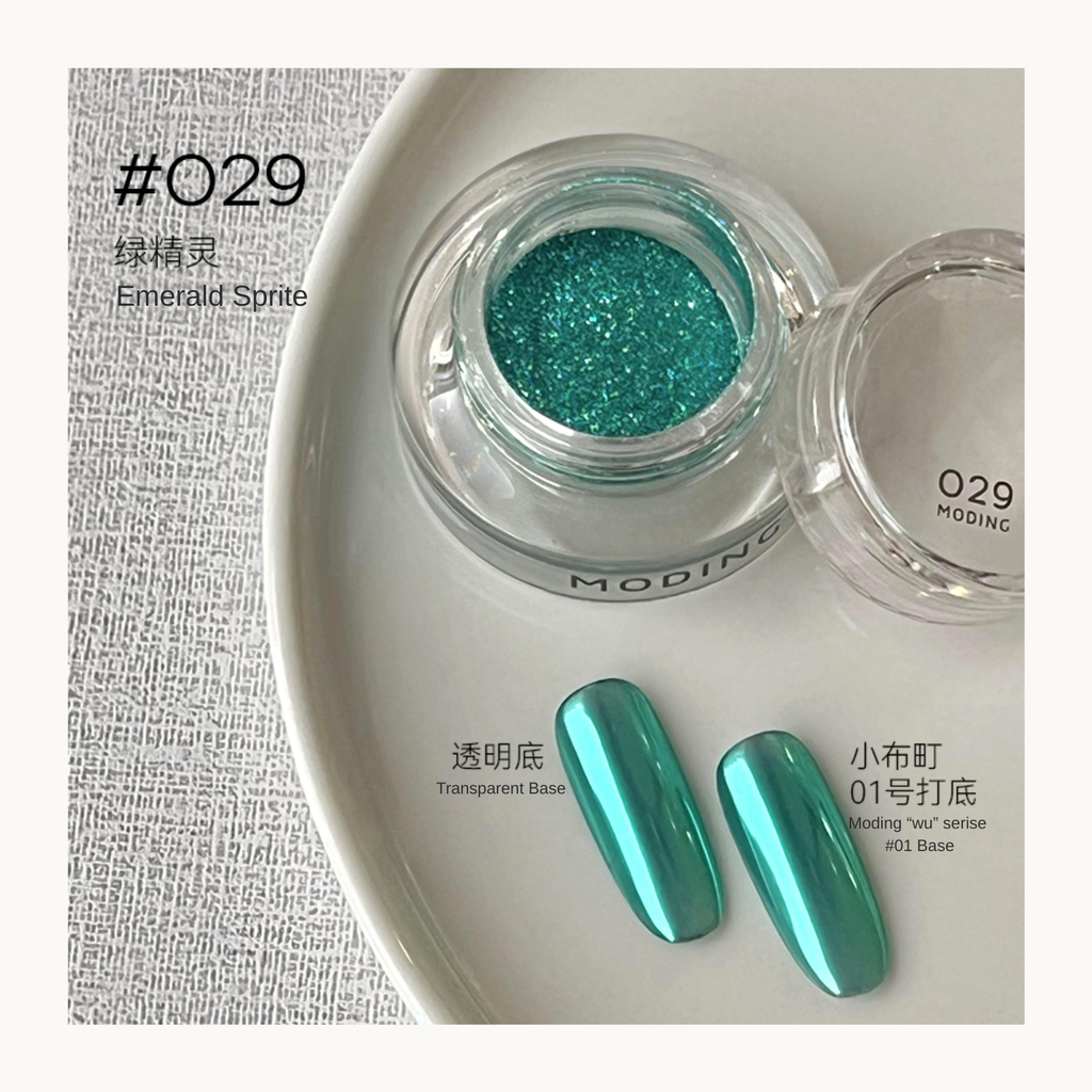 MODING Glowdream nail art effect powder including chrome, aurora, opal and foil textures.
