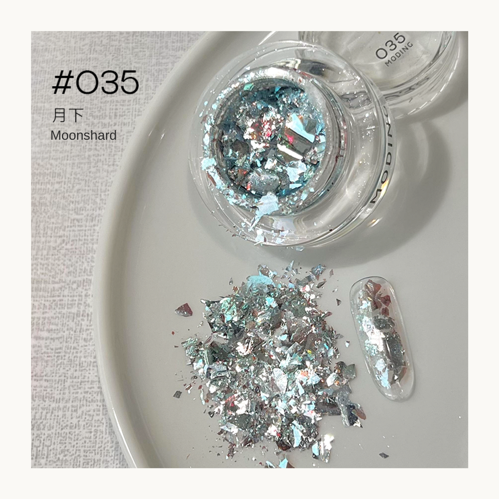 MODING Glowdream nail art effect powder including chrome, aurora, opal and foil textures.
