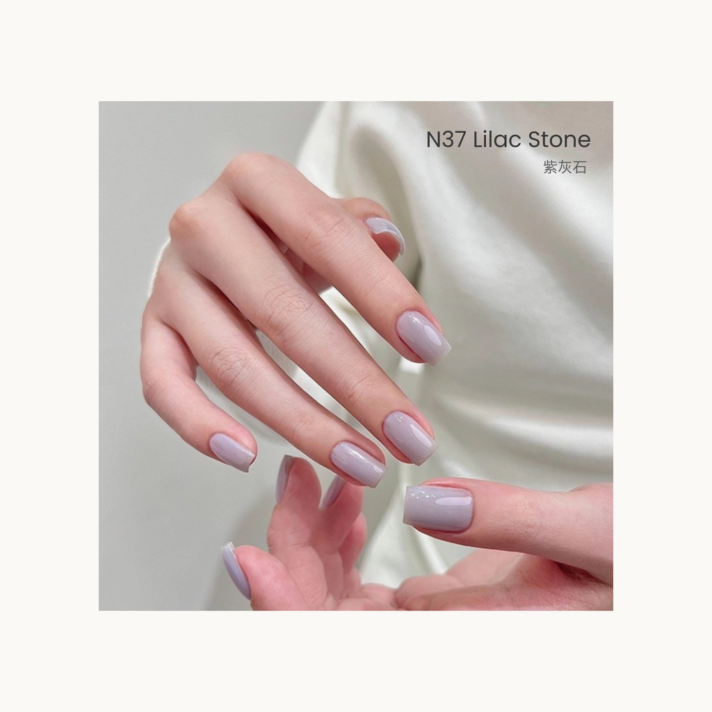 The HEMA-free,TPO-free,and TMPTA-free gel brand Moding South of France Vacation Collection Cool pastel blue and green nail gel shades from Moding French Collection.