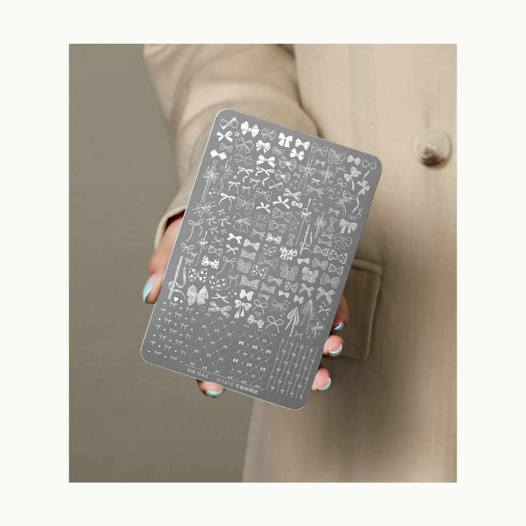 mr-nail-w1018-cute-bow-stamping-plate-handheld-display
