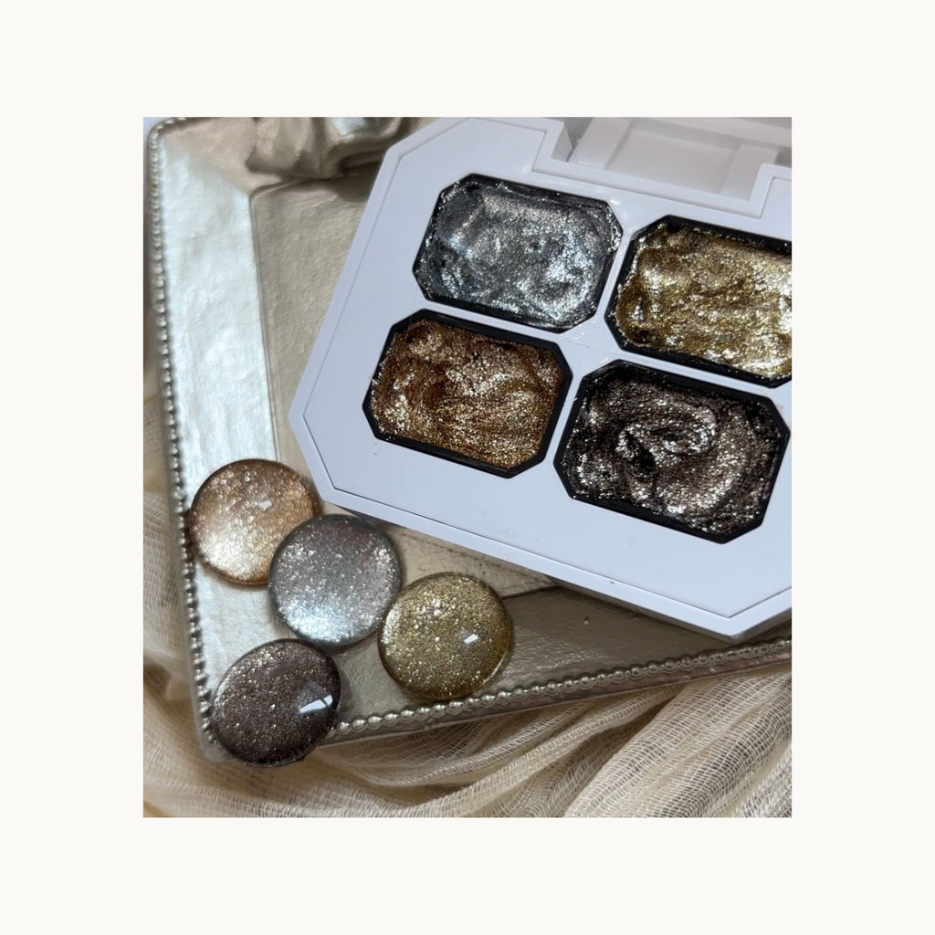 Detailed texture of platinum gel with high-shine metallic flakes suitable for painting and stamping