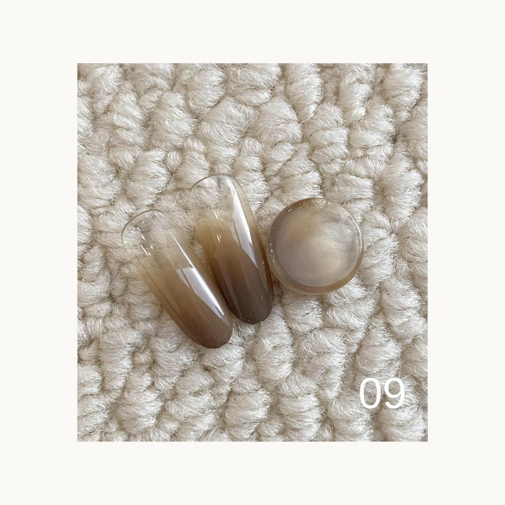 QINGYOU Caramel Cocoa Solid Color Gel 09 cool brown solid neutral nail color swatch