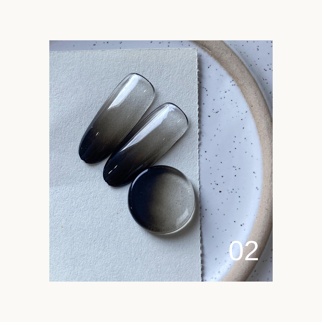 QINGYOU Cube Master Gel Palette 02 Smoky Black gradient solid nail gel swatch