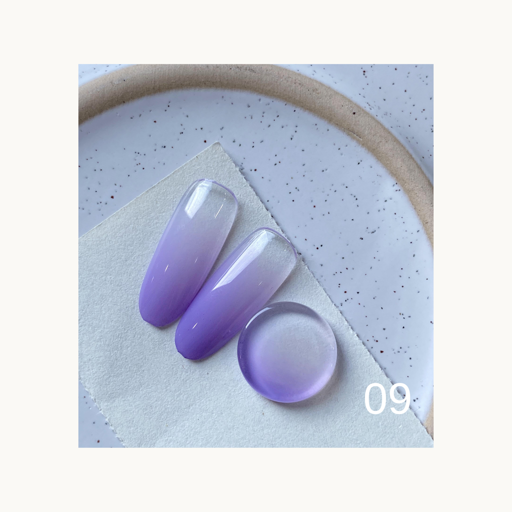 QINGYOU Cube Master Gel Palette 09 Lavender Purple gradient solid gel swatch