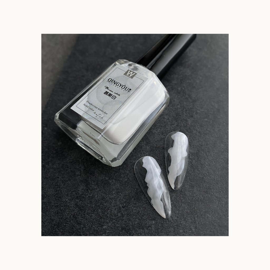 QINGYOU White Blooming Ink bottle with soft cloud blooming nail art demonstration on black background